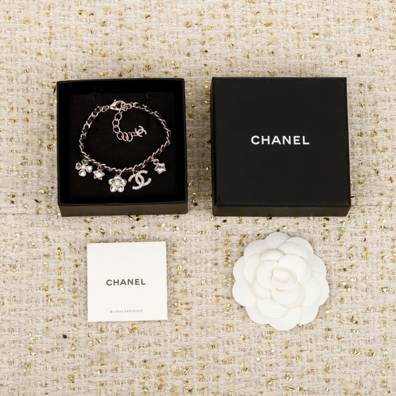 Ch**el bracelets